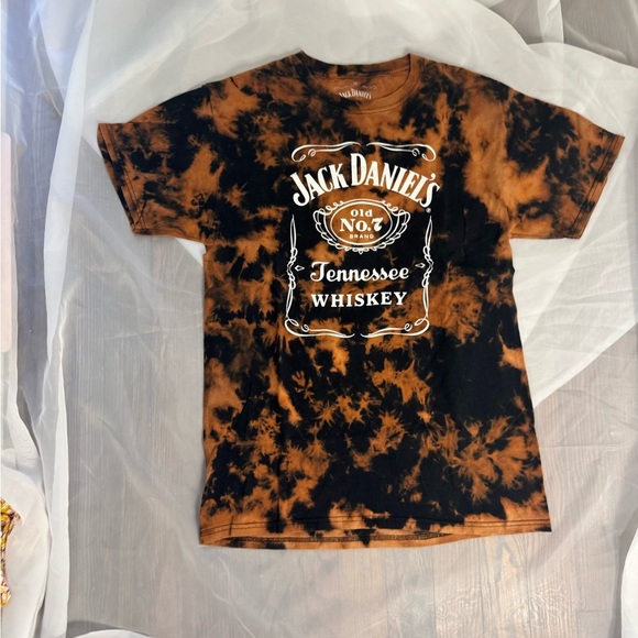 Jack Daniels Black and Orange Men's Tee - Picture 1 of 3